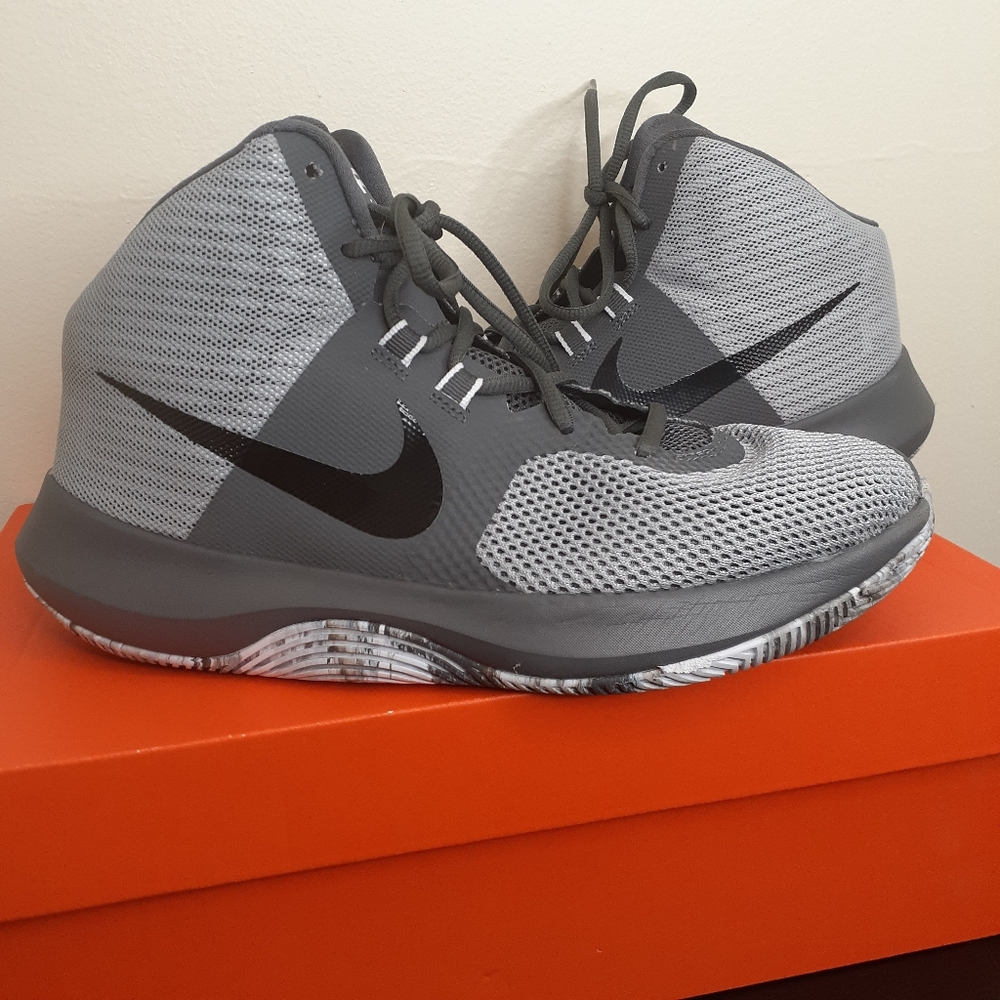 NWT Nike Air Precision Sneakers - Picture 1 of 6